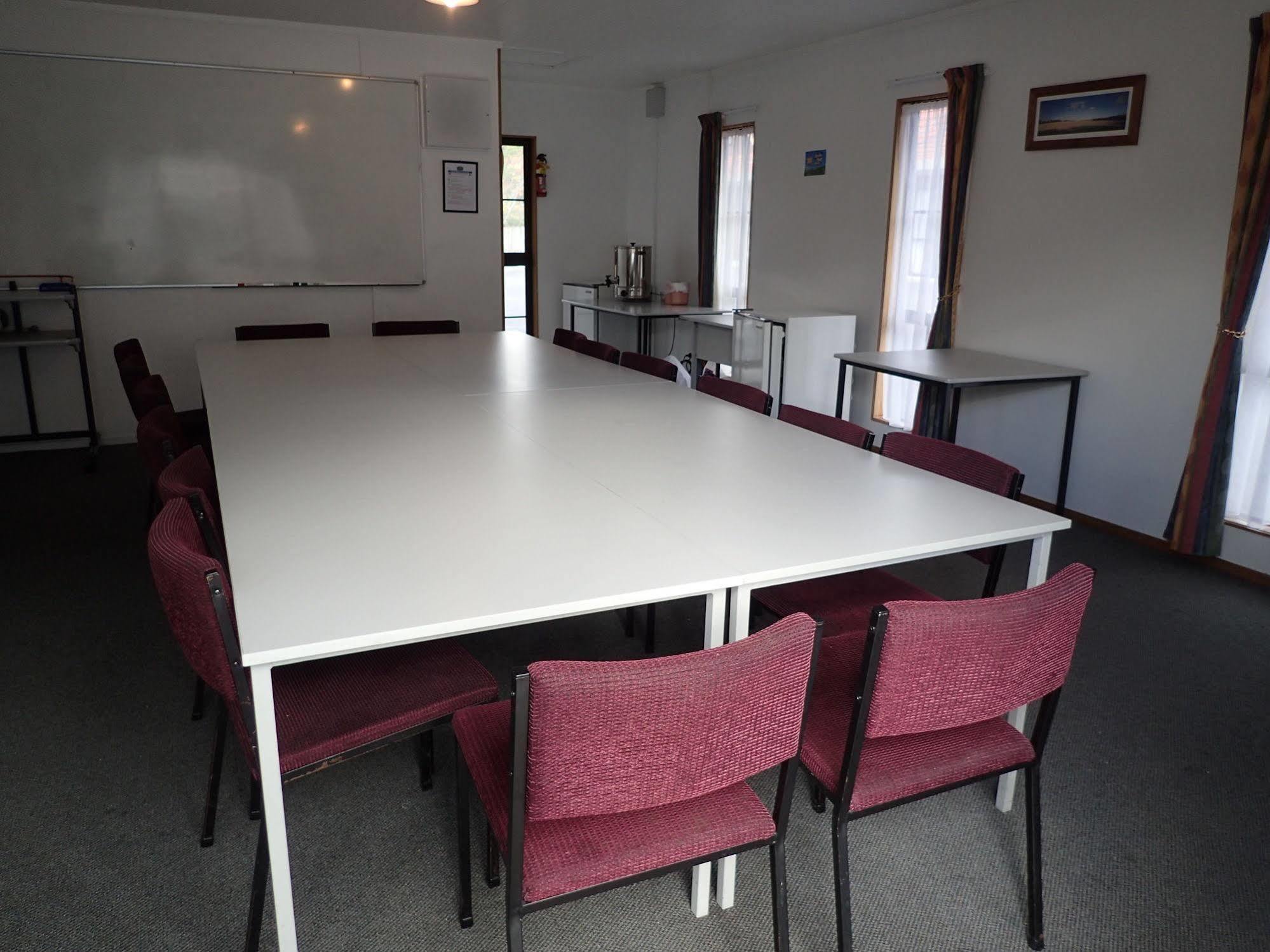 Cherry Court Motor Lodge Whangarei Buitenkant foto